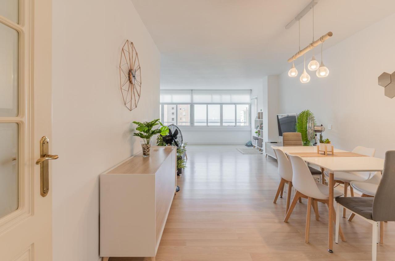 Apartamento Frente Al Mar Torres De Playamar En Torremolinos Esterno foto