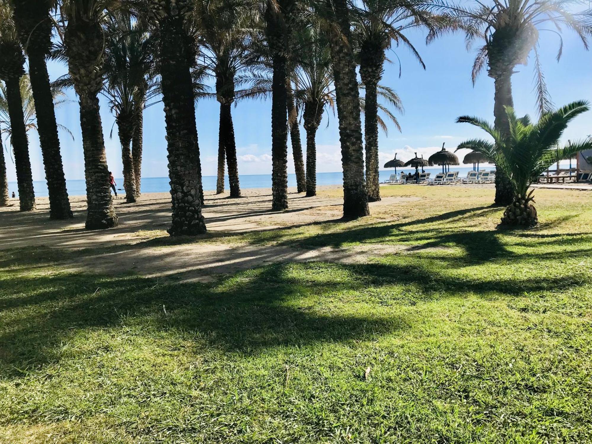 Apartamento Frente Al Mar Torres De Playamar En Torremolinos Esterno foto