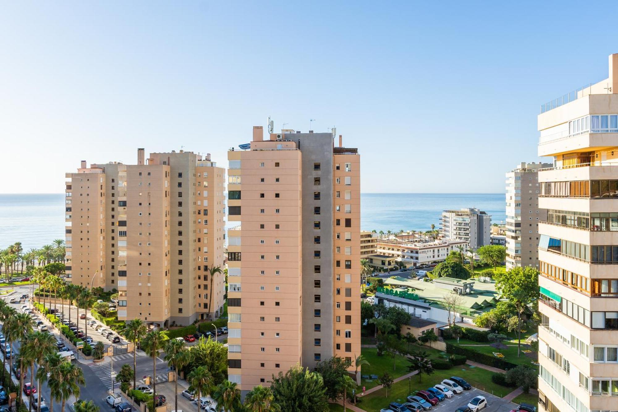 Apartamento Frente Al Mar Torres De Playamar En Torremolinos Esterno foto