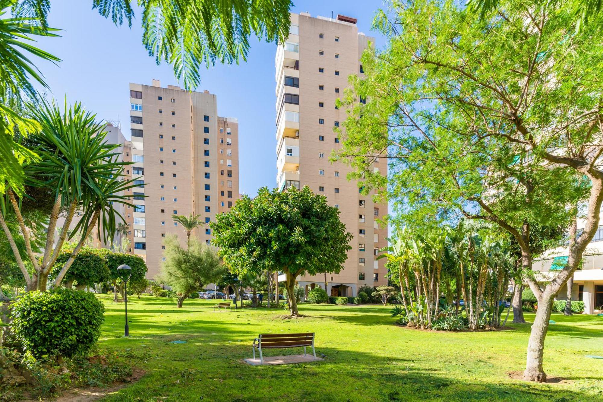 Apartamento Frente Al Mar Torres De Playamar En Torremolinos Esterno foto
