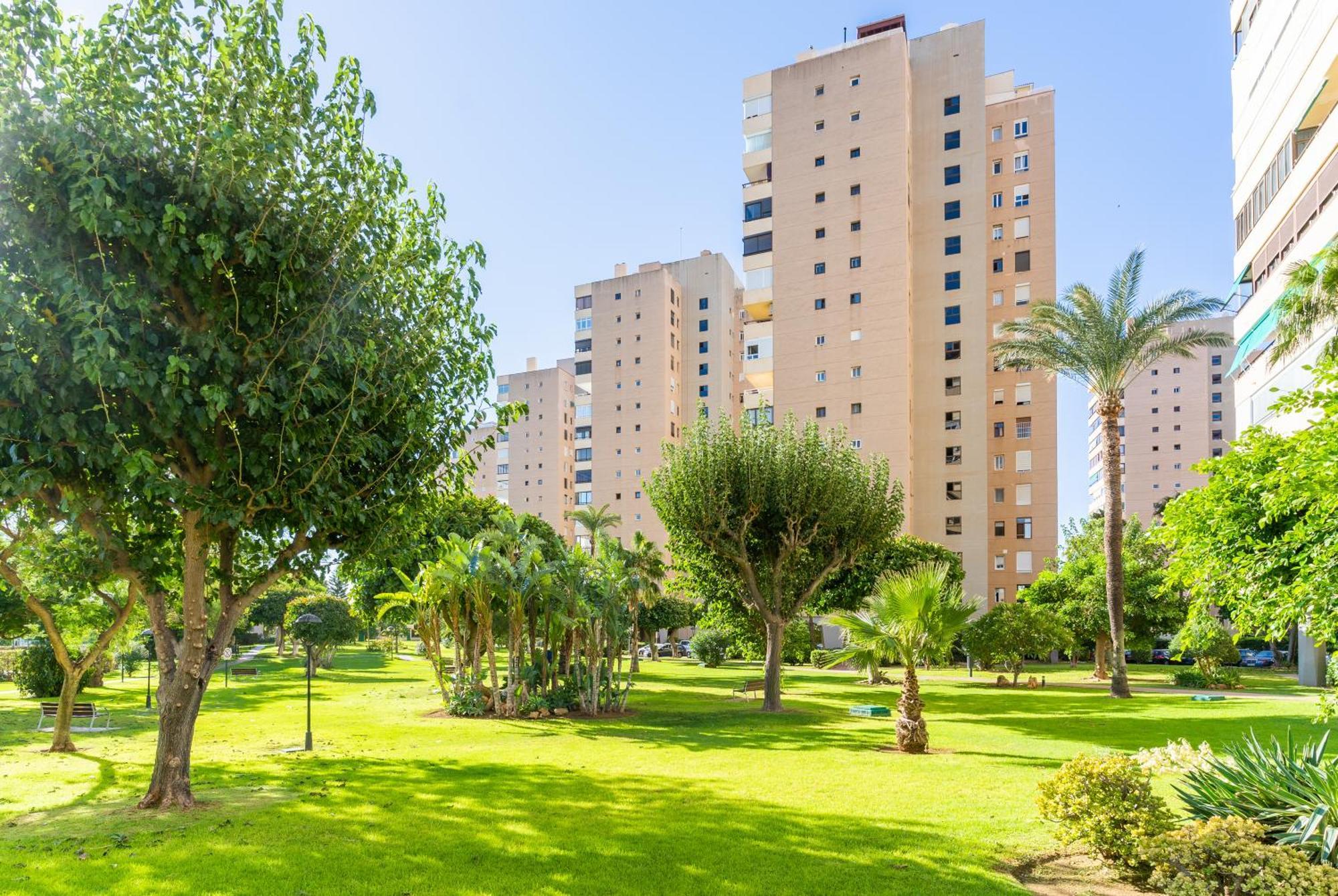 Apartamento Frente Al Mar Torres De Playamar En Torremolinos Esterno foto