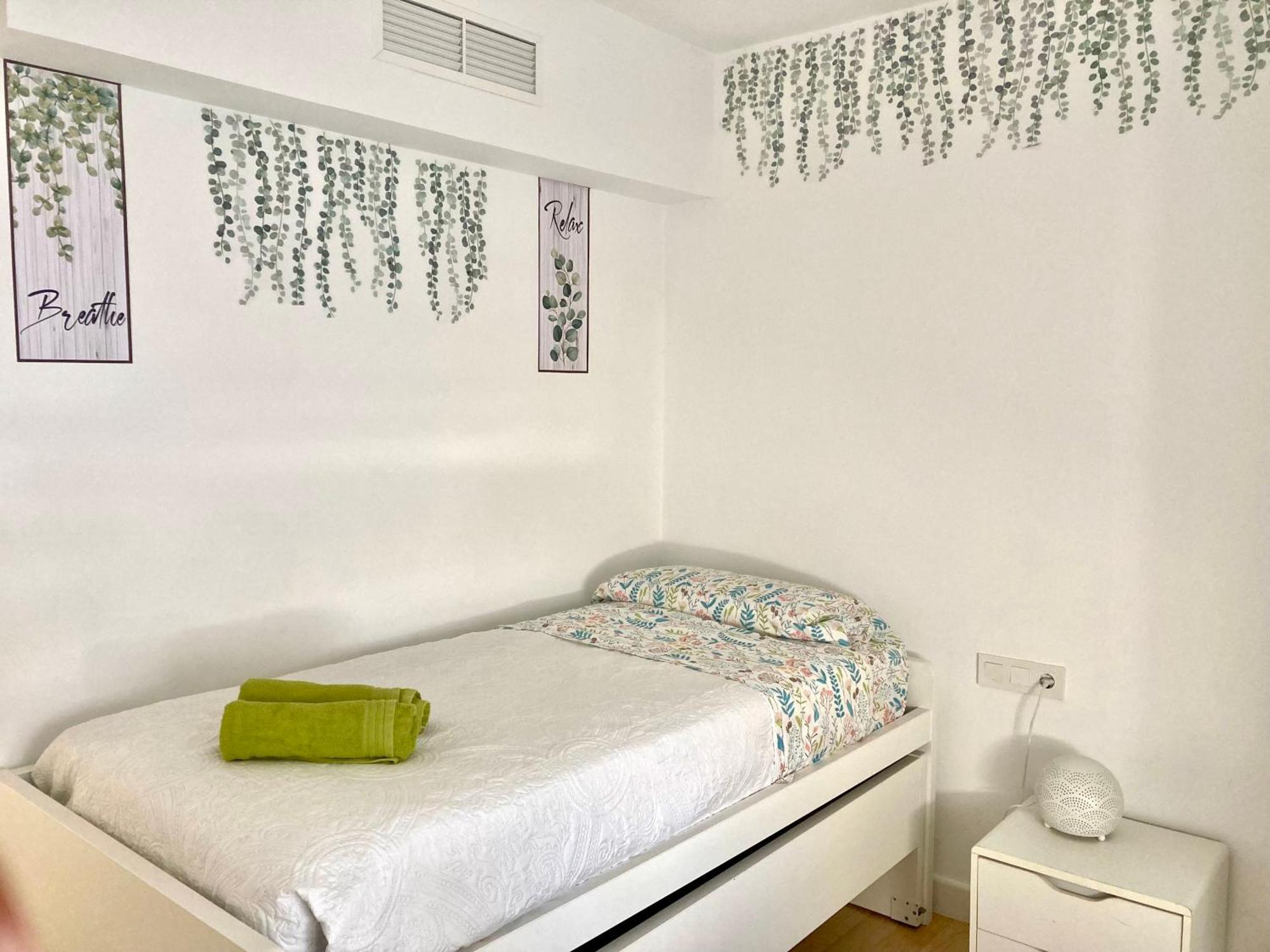 Apartamento Frente Al Mar Torres De Playamar En Torremolinos Esterno foto